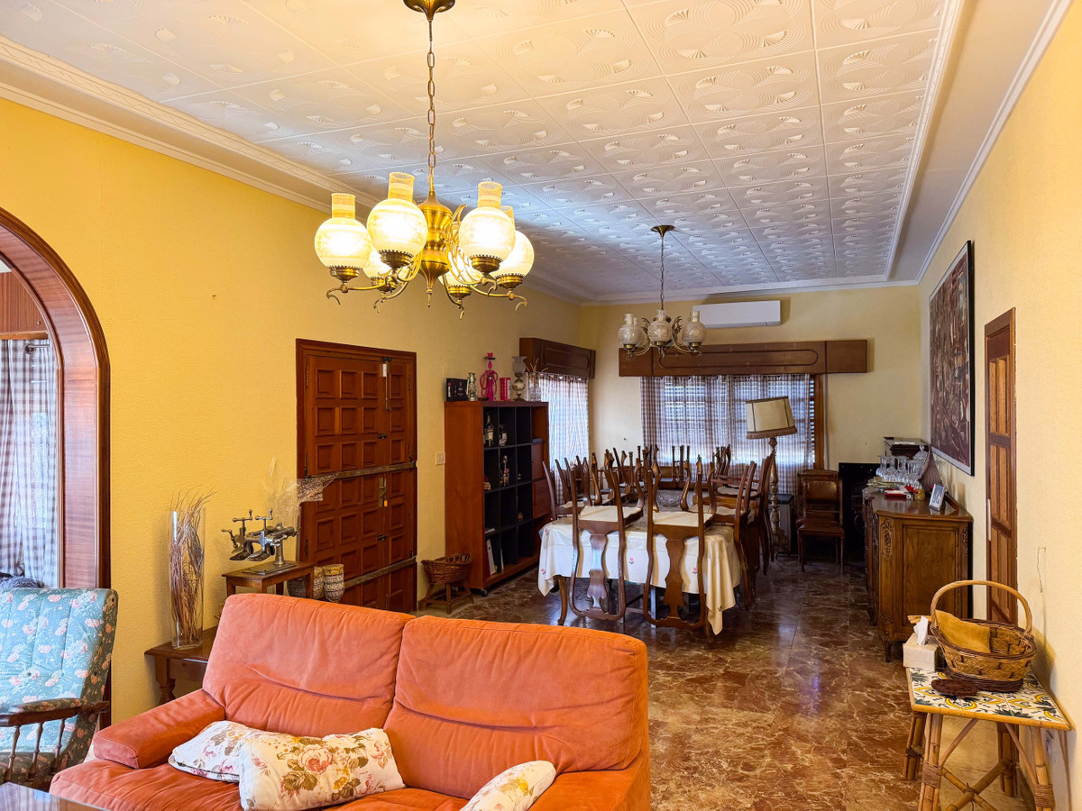 Vrijstaande Villa te koop in Elda | 6 slaapkamers H5342818