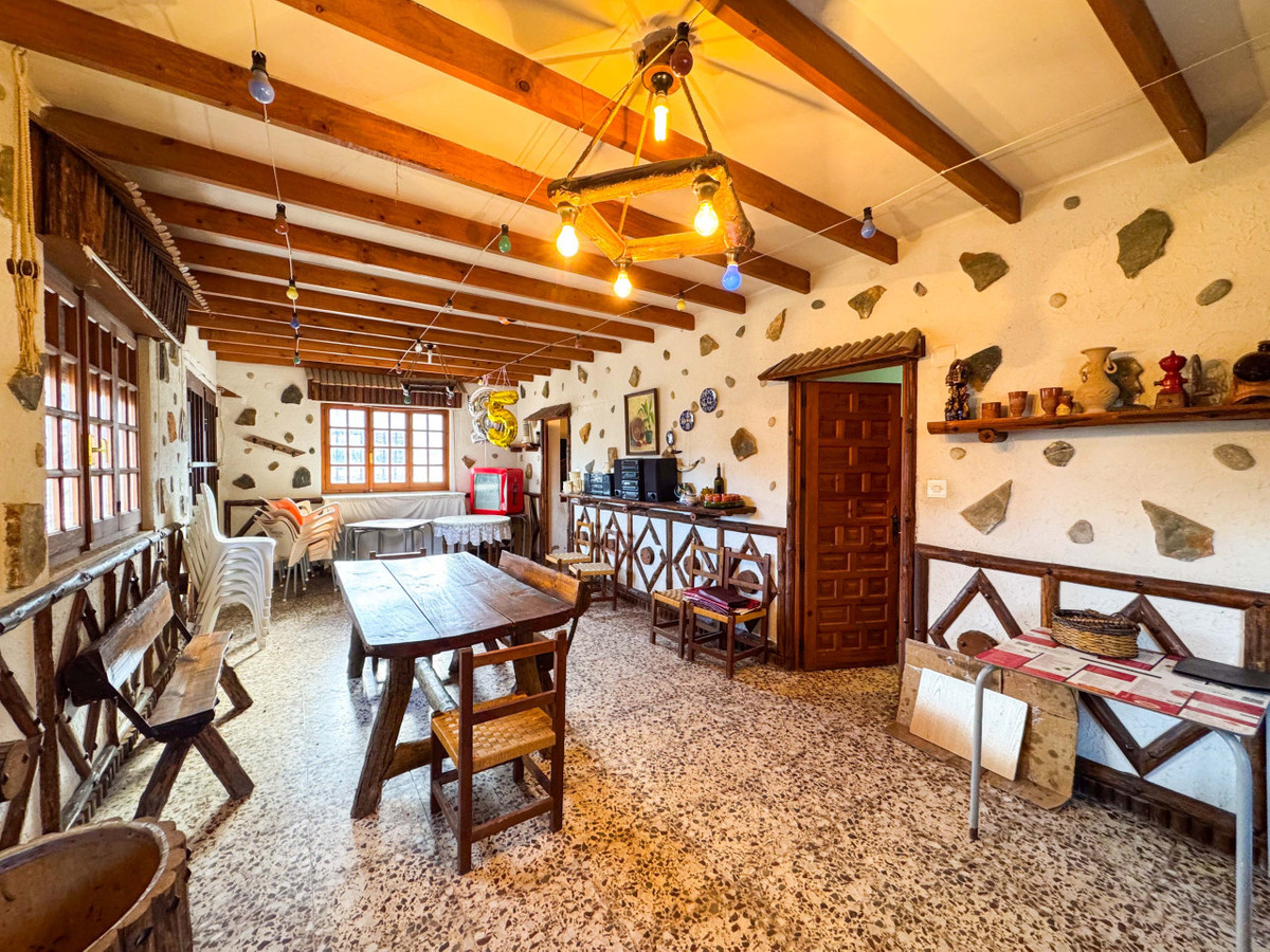 Vrijstaande Villa te koop in Elda | 6 slaapkamers H5342818