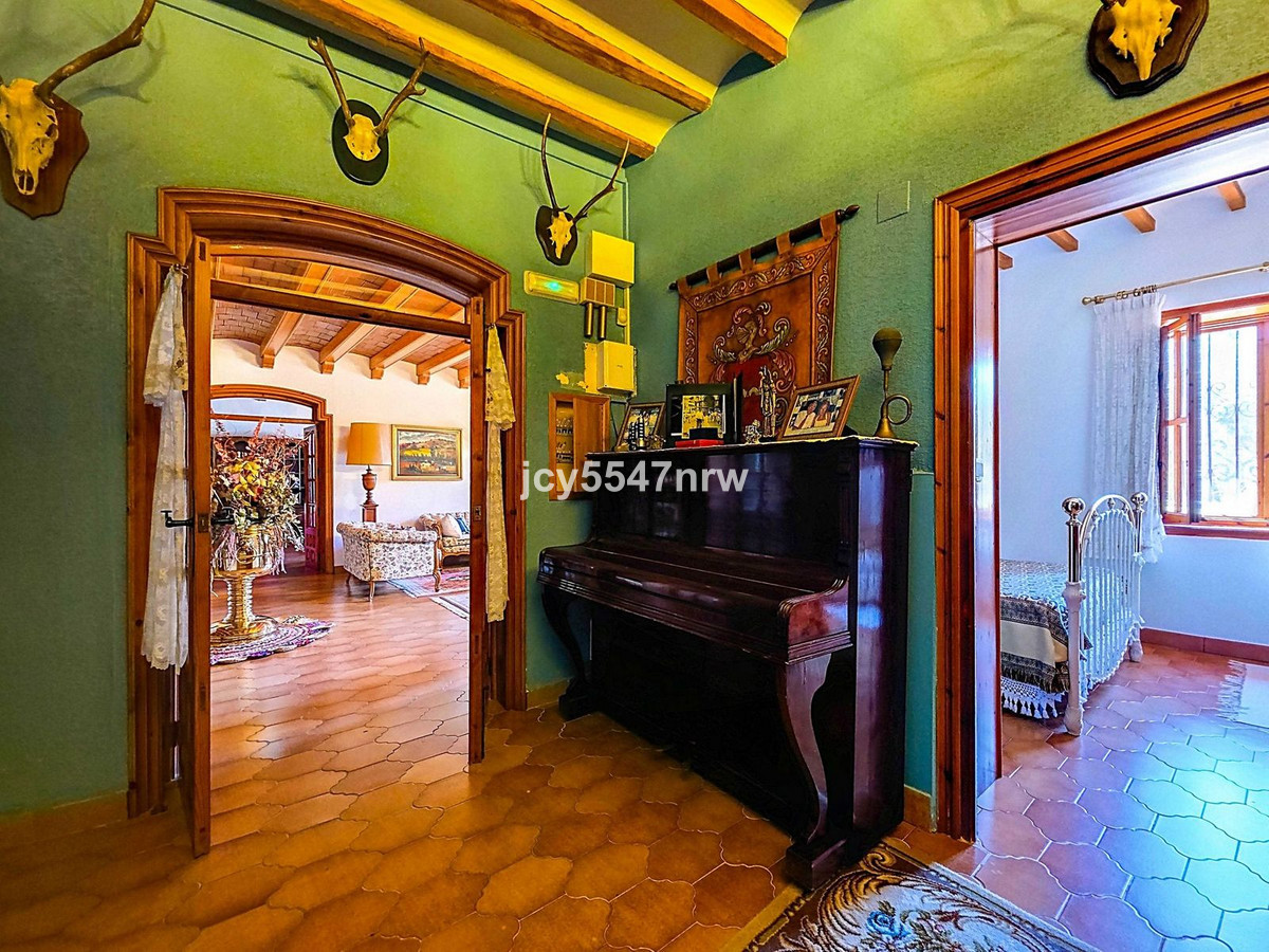 Property main view 14