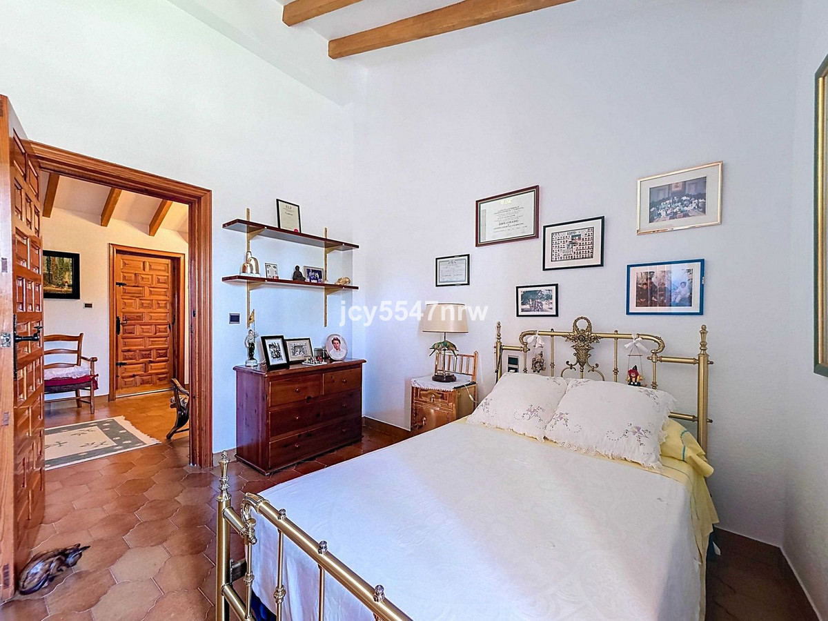 Property main view 44