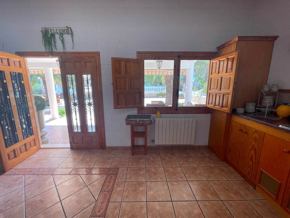 Property main view 33