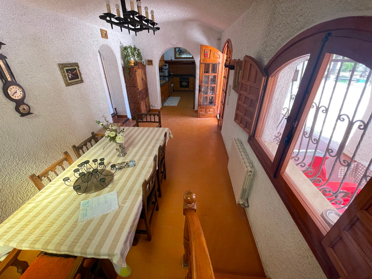 Property main view 44