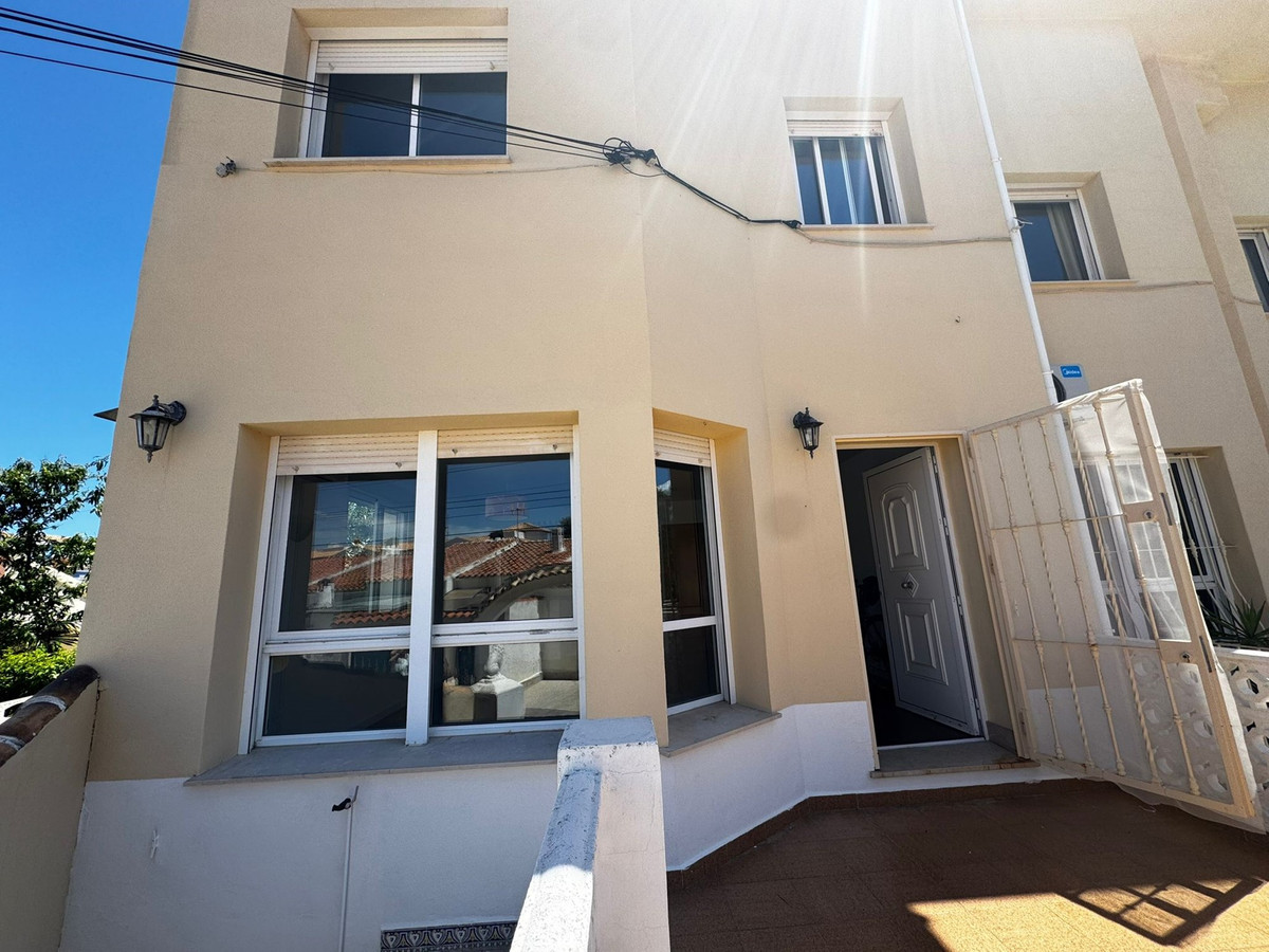 Huis te koop in Els Poblets | 3 slaapkamers H5473150