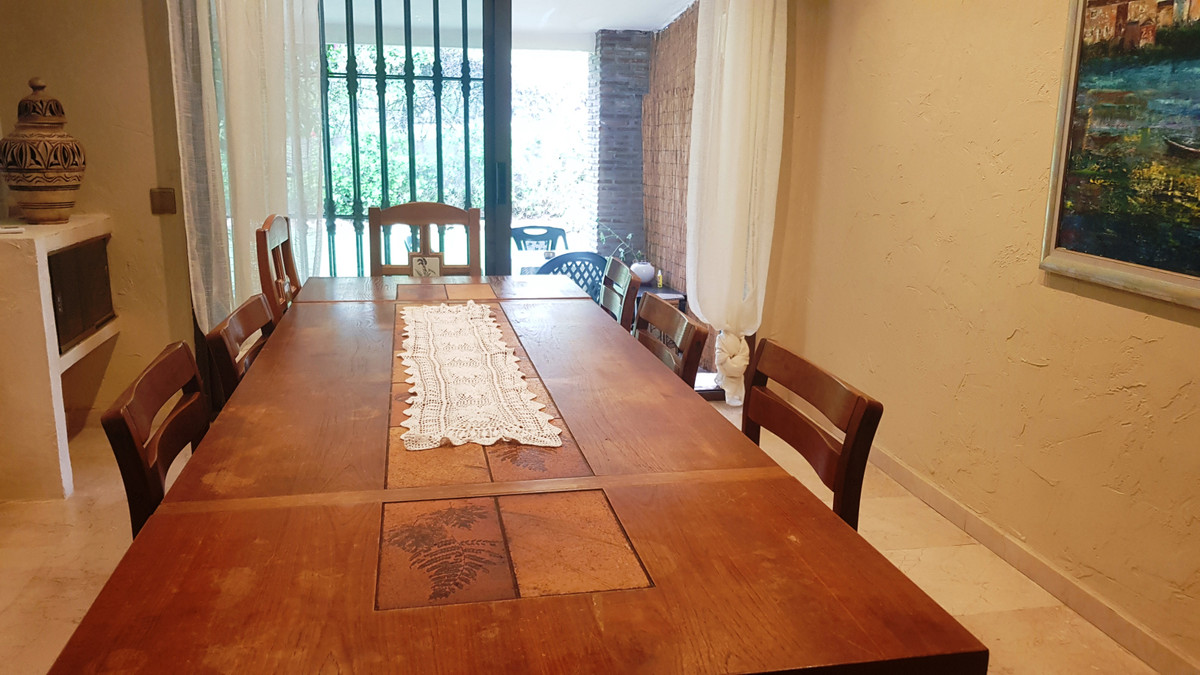 Huis te koop in Elviria | 5 slaapkamers H3710570