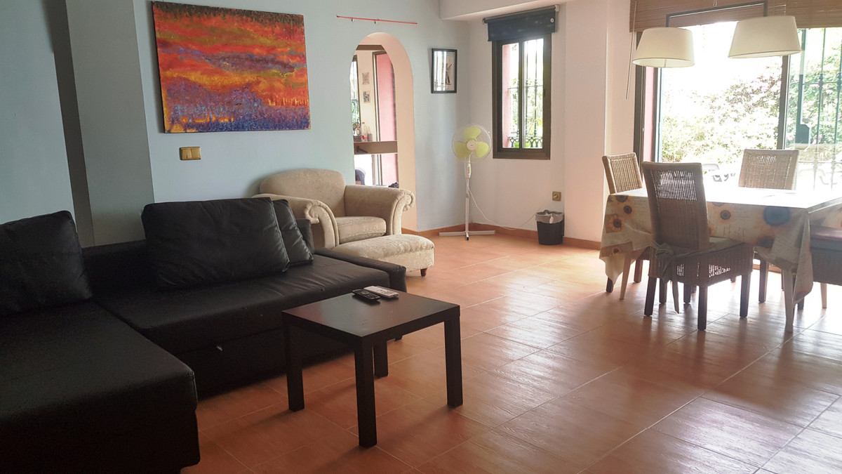 Huis te koop in Elviria | 5 slaapkamers H3710570