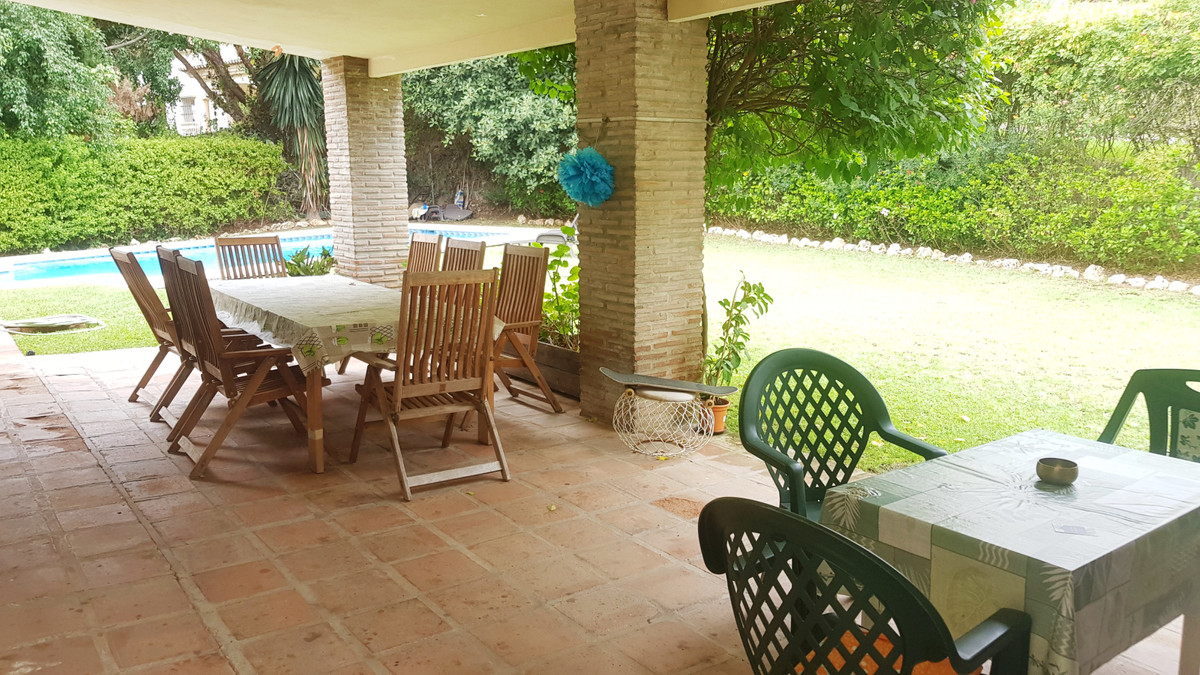 Huis te koop in Elviria | 5 slaapkamers H3710570