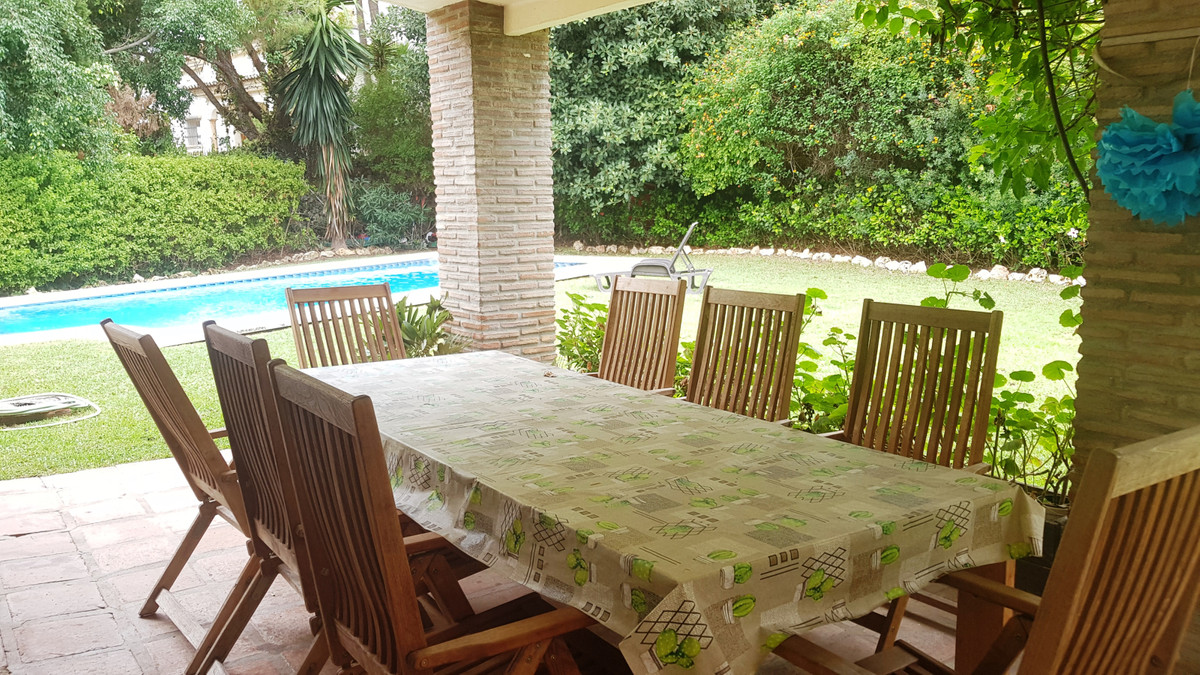 Huis te koop in Elviria | 5 slaapkamers H3710570