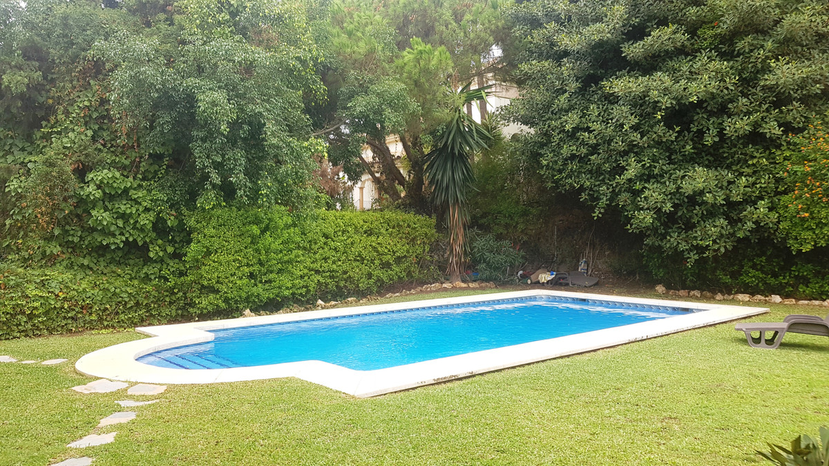 Huis te koop in Elviria | 5 slaapkamers H3710570