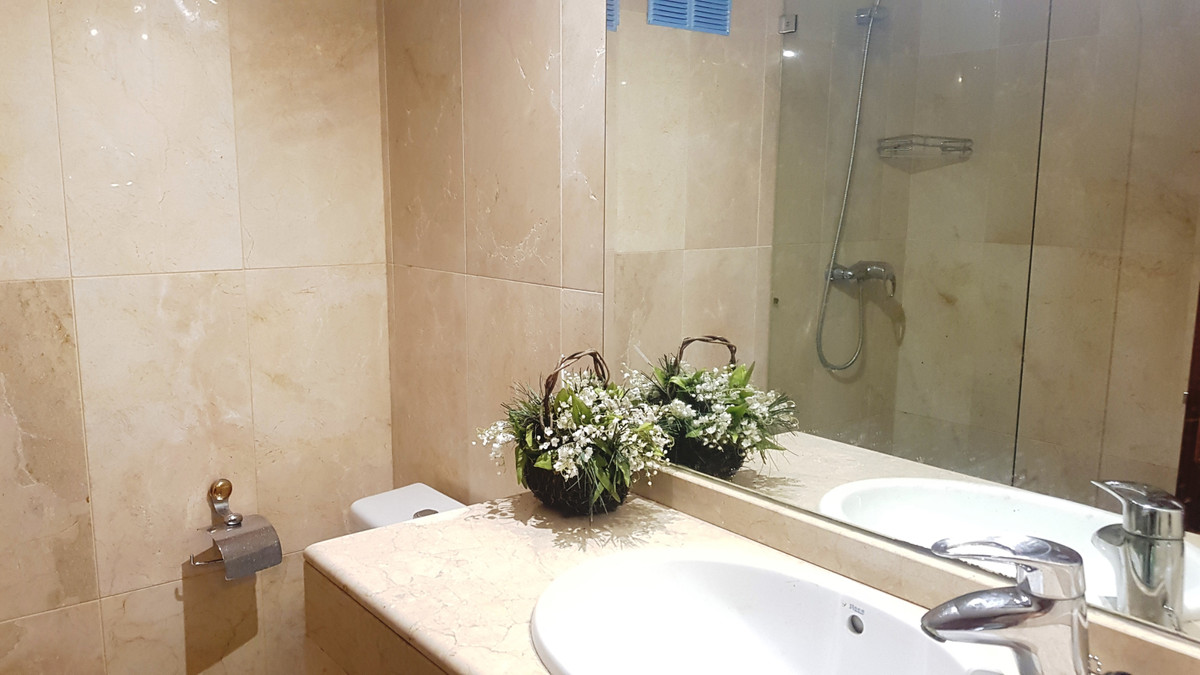 Huis te koop in Elviria | 5 slaapkamers H3710570