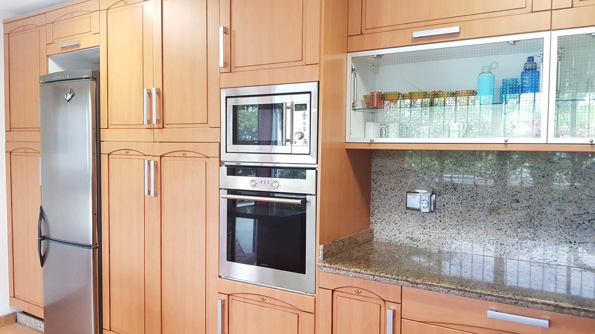 Huis te koop in Elviria | 5 slaapkamers H3710570