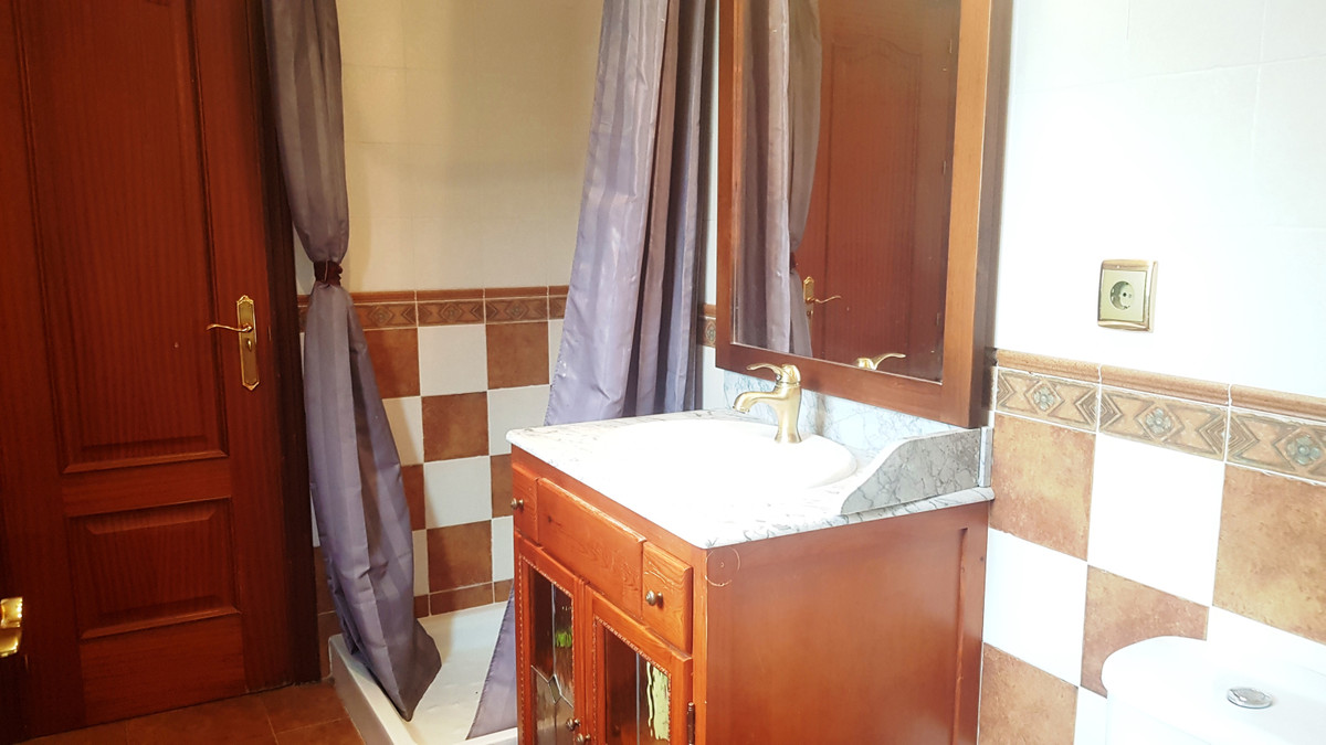 Huis te koop in Elviria | 5 slaapkamers H3710570