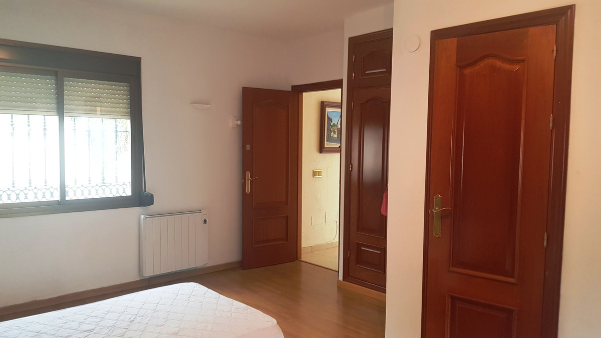 Huis te koop in Elviria | 5 slaapkamers H3710570