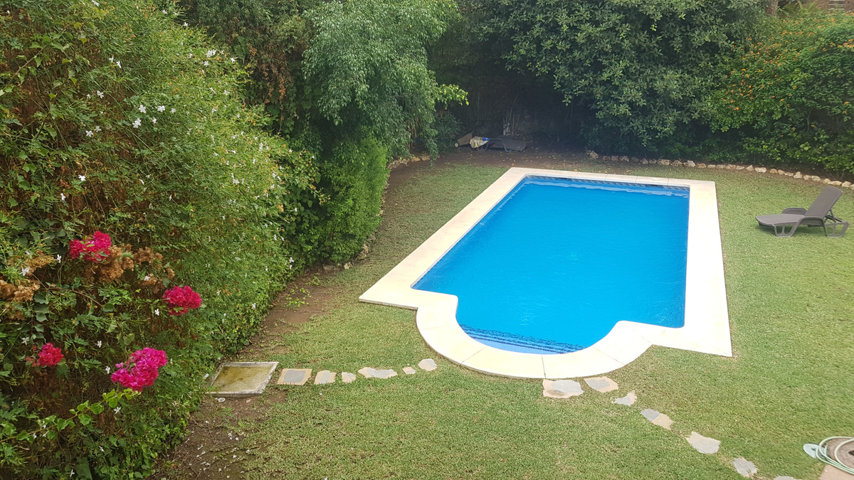 Huis te koop in Elviria | 5 slaapkamers H3710570