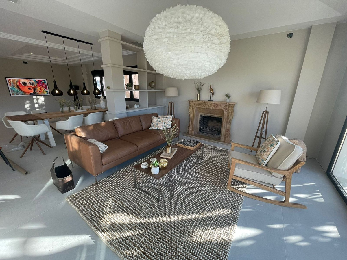 Huis te koop in Elviria | 7 slaapkamers H3985633