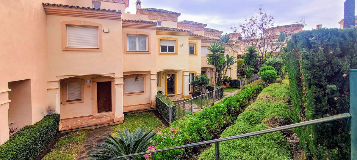 Geschakelde Woning in Elviria-26