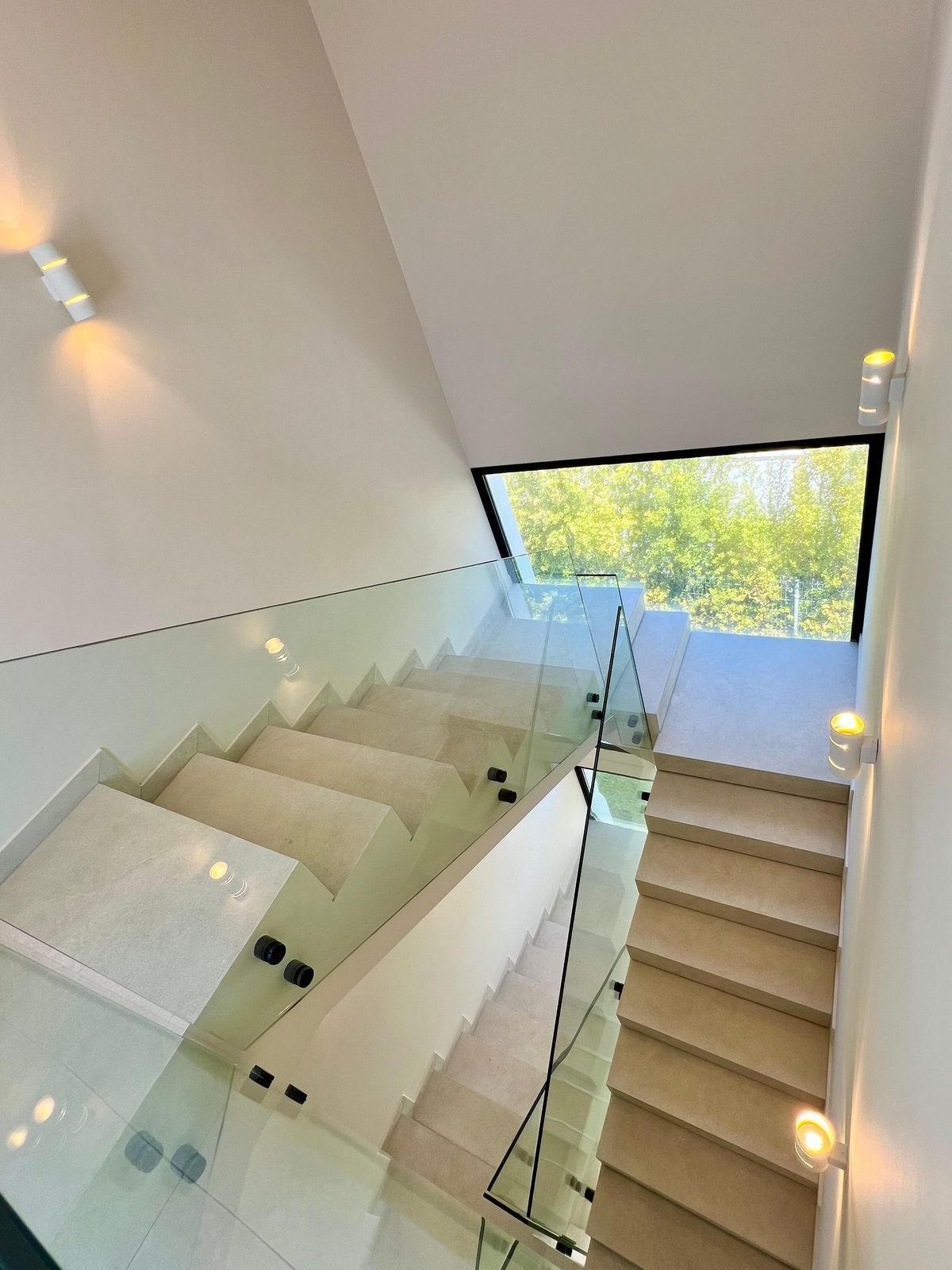 Property main view 23