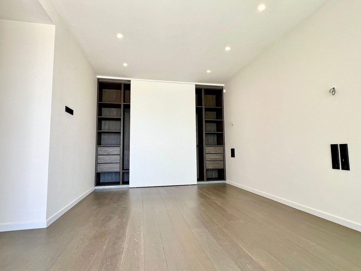 Property main view 32