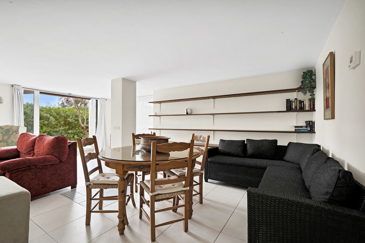 Property main view 50