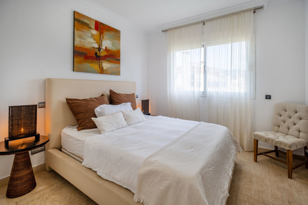 Semi-Vrijstaande Villa in Elviria-14