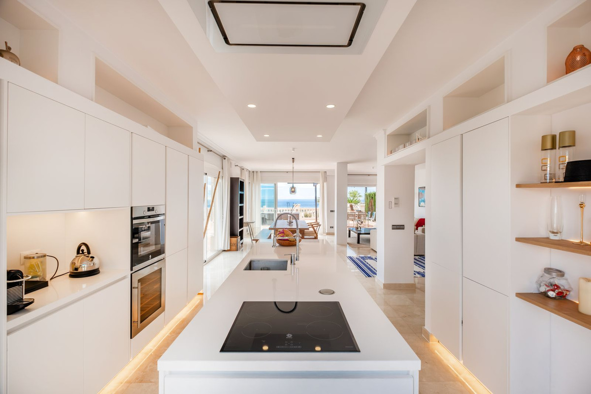Semi-Vrijstaande Villa in Elviria-2