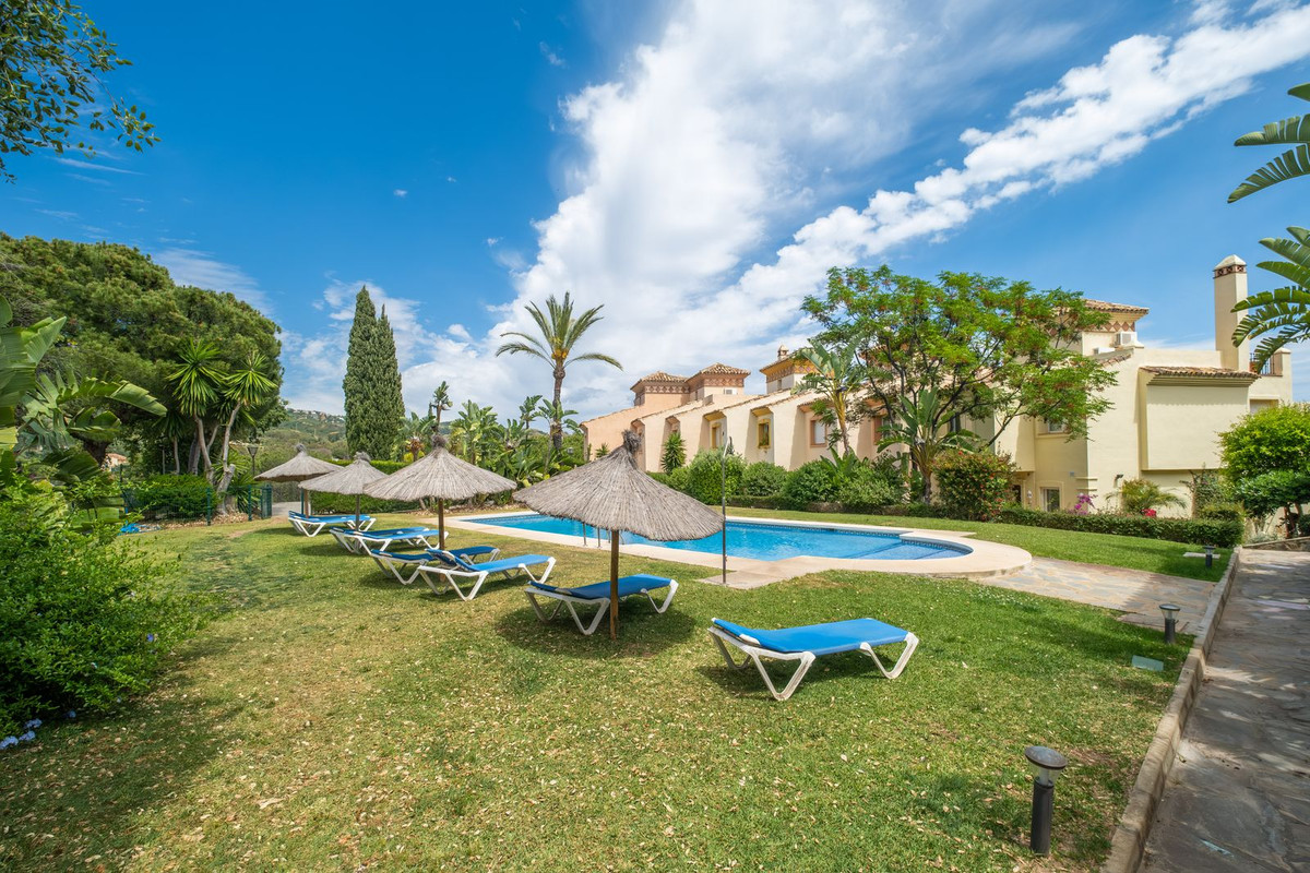Semi-Vrijstaande Villa in Elviria-28