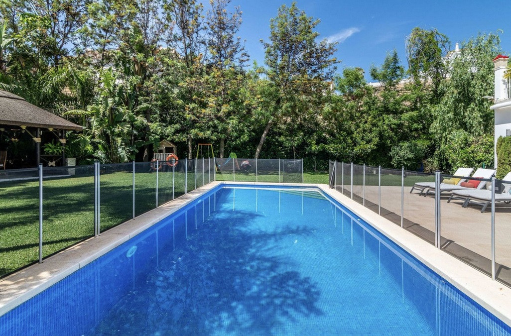 Huis te koop in Elviria | 5 slaapkamers H4867882