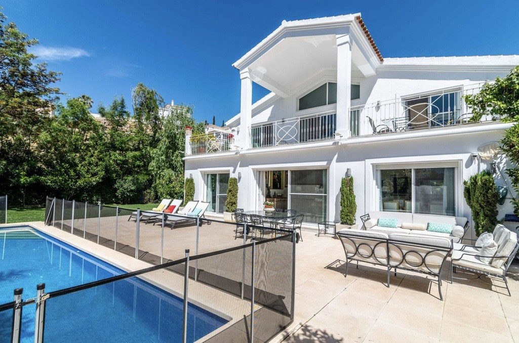 Huis te koop in Elviria | 5 slaapkamers H4867882