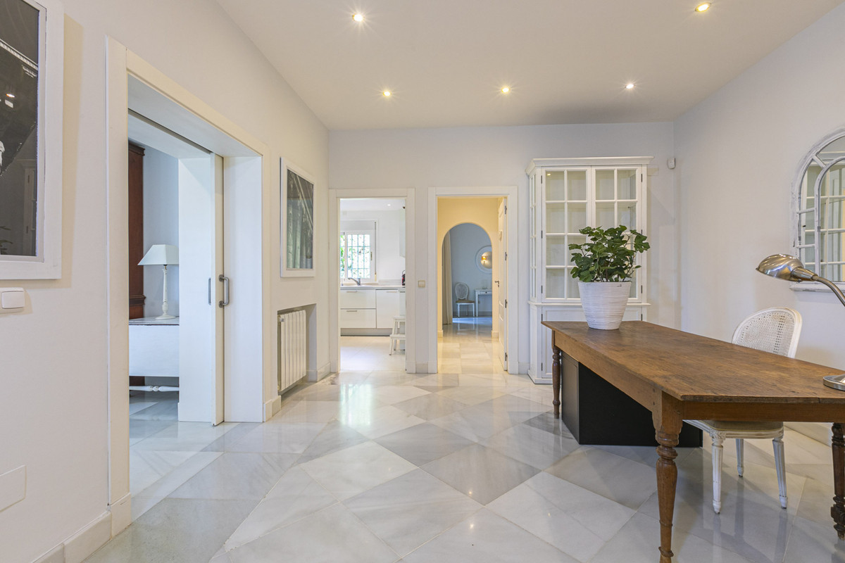 Huis te koop in Elviria | 5 slaapkamers H4876750