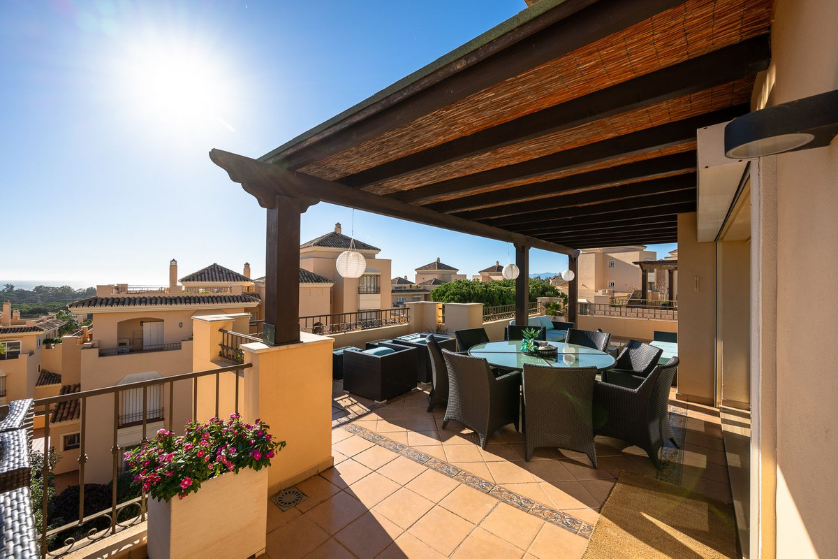 Penthouse Duplex for sale in Elviria | 4 bedrooms H4890589