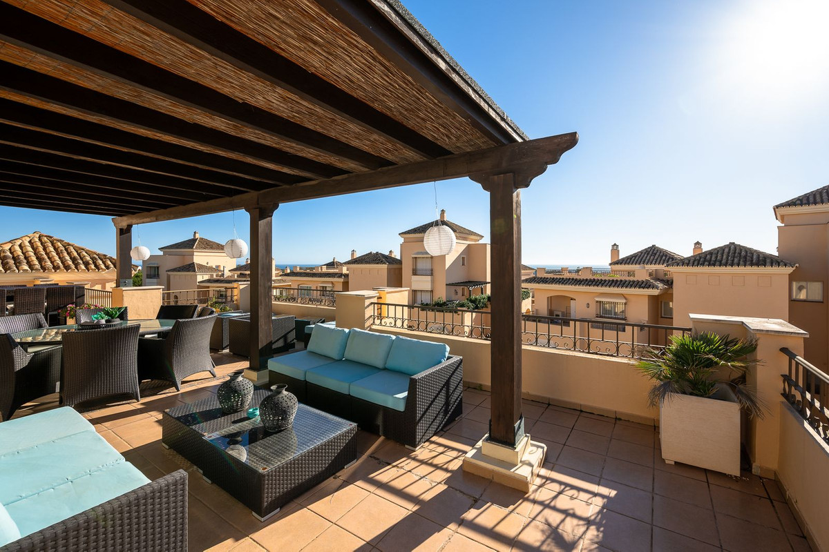 Penthouse Duplex for sale in Elviria | 4 bedrooms H4890589