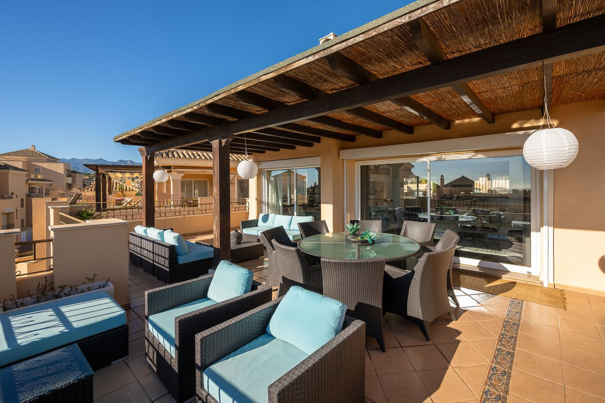 Penthouse Duplex for sale in Elviria | 4 bedrooms H4890589