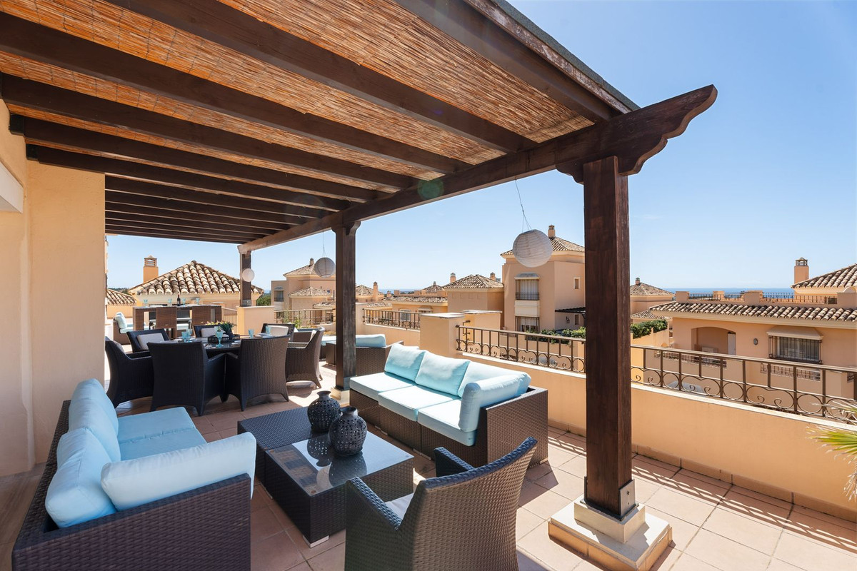Penthouse Duplex for sale in Elviria | 4 bedrooms H4890589