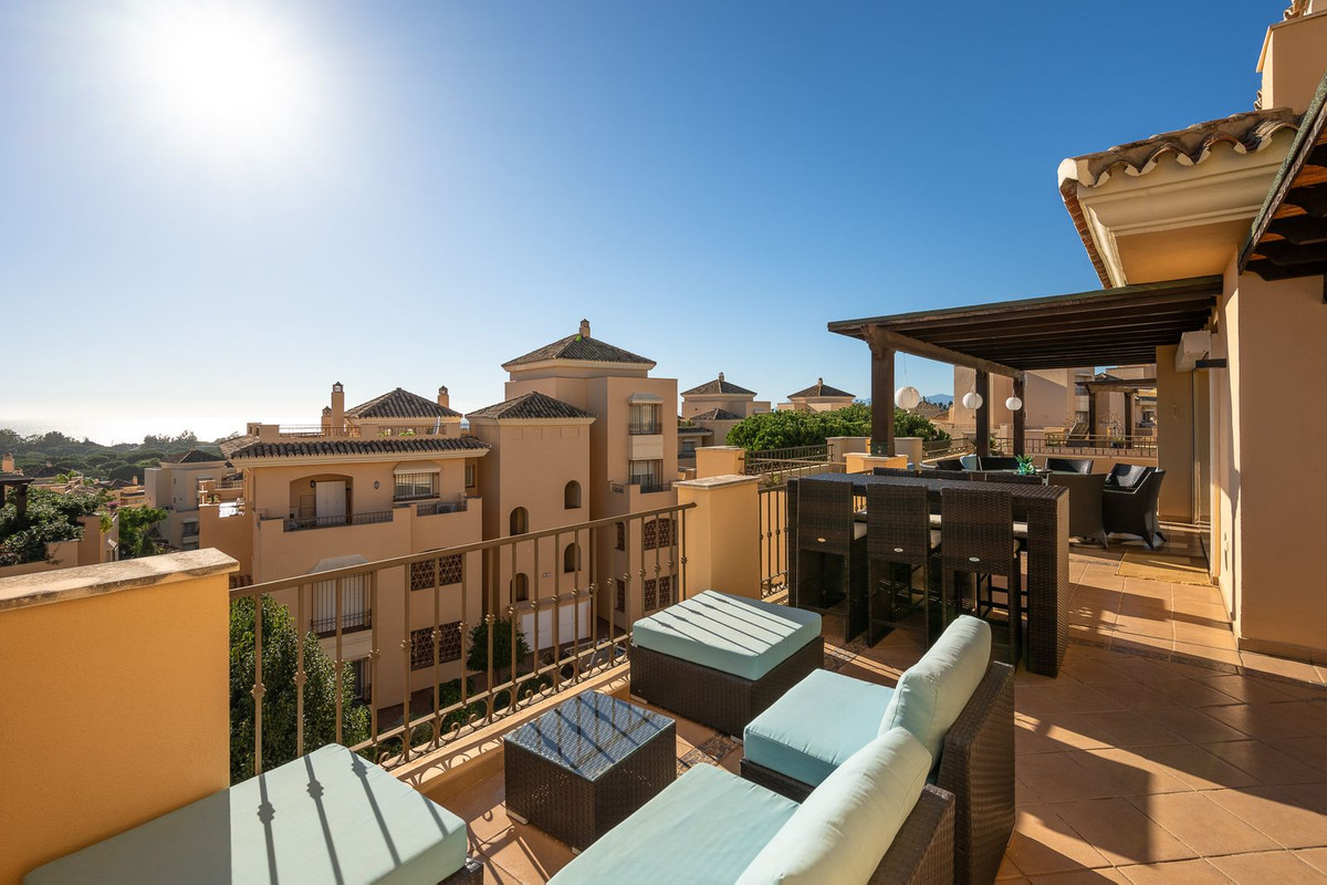 Penthouse Duplex for sale in Elviria | 4 bedrooms H4890589