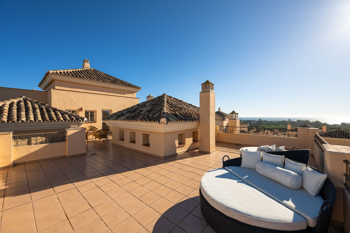 Penthouse Duplex for sale in Elviria | 4 bedrooms H4890589