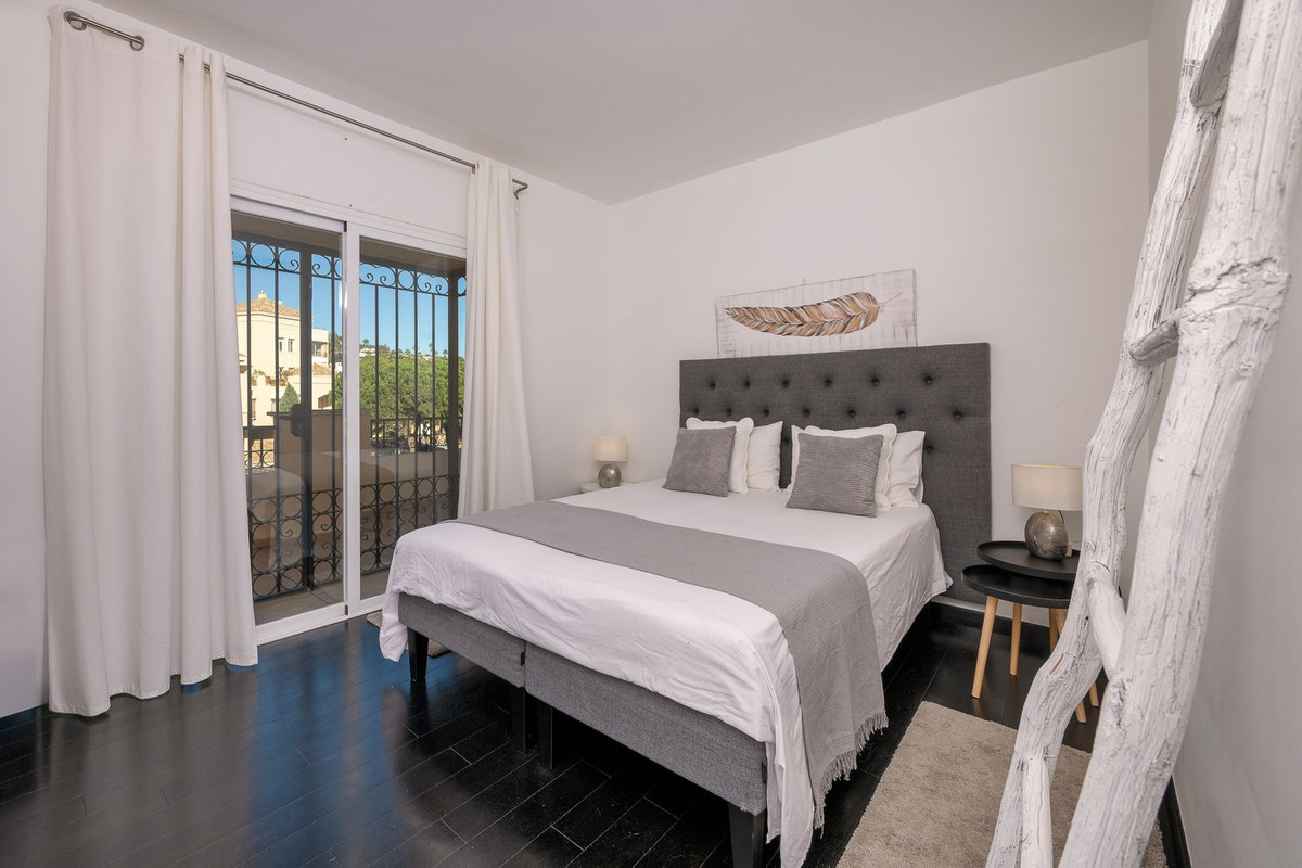 Penthouse Duplex for sale in Elviria | 4 bedrooms H4890589