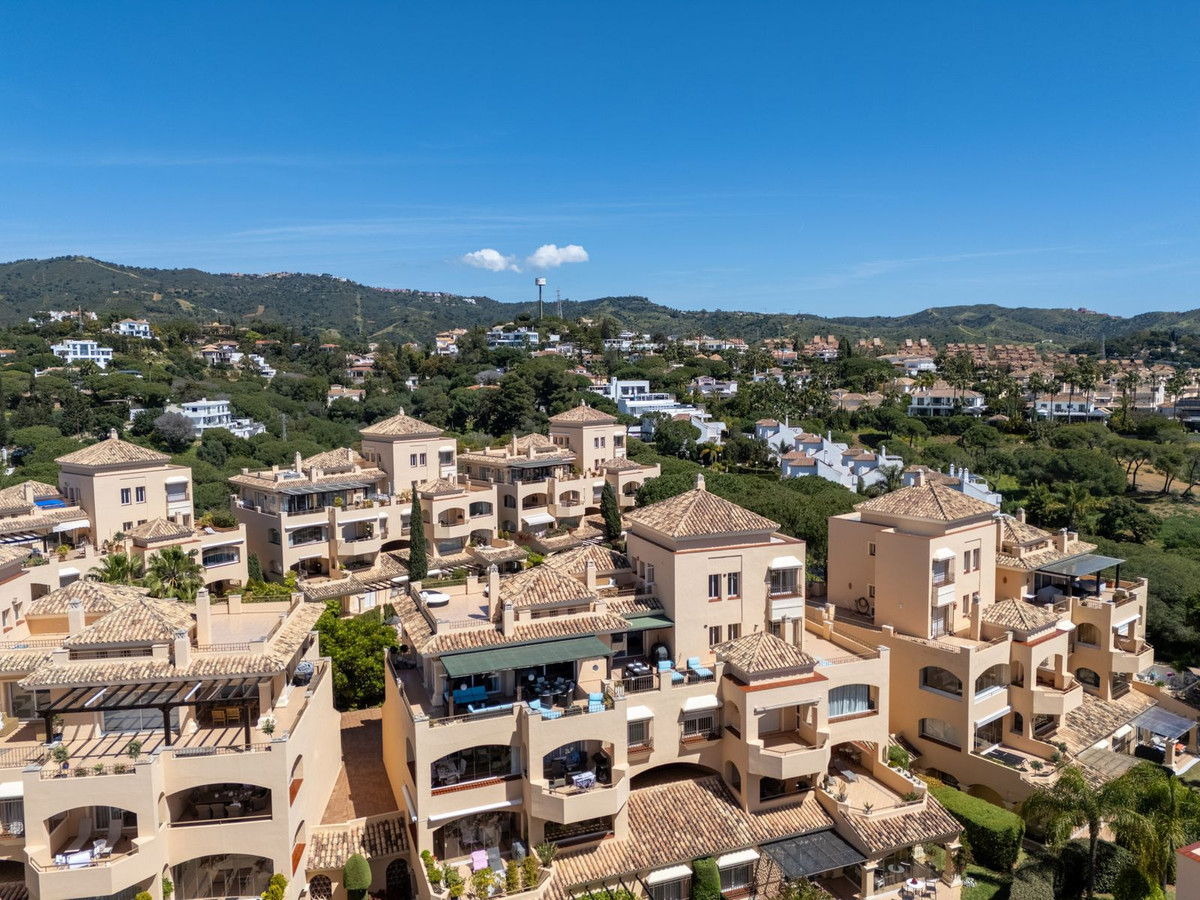 Penthouse Duplex for sale in Elviria | 4 bedrooms H4890589