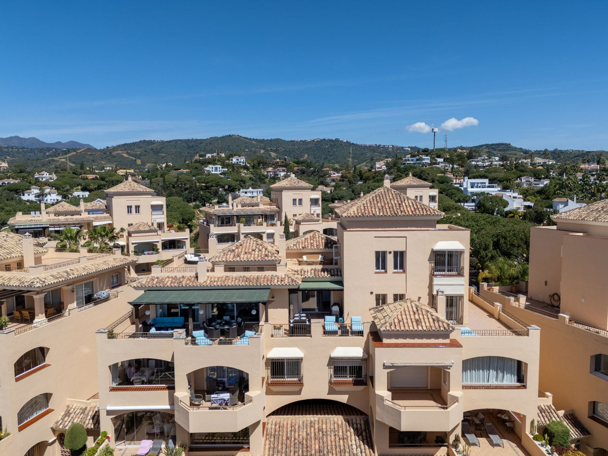 Penthouse Duplex for sale in Elviria | 4 bedrooms H4890589