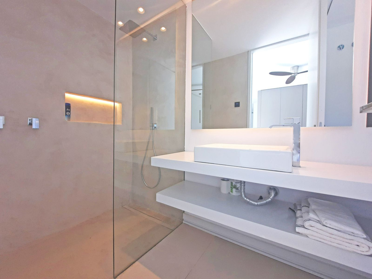 Property main view 32