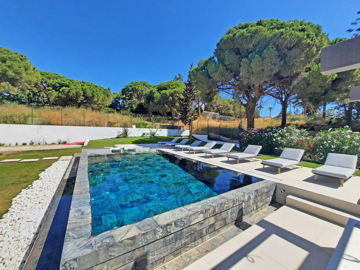 Property main view 64