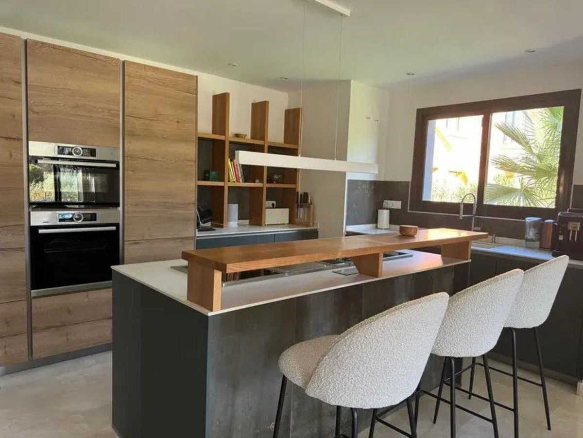 Property main view 12