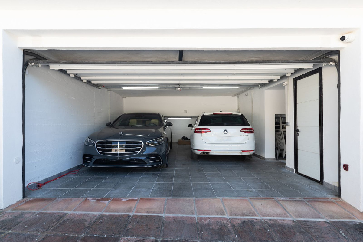 Property main view 44