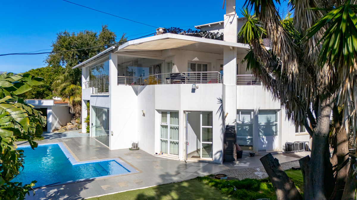 Huis te koop in Elviria | 8 slaapkamers H4964467