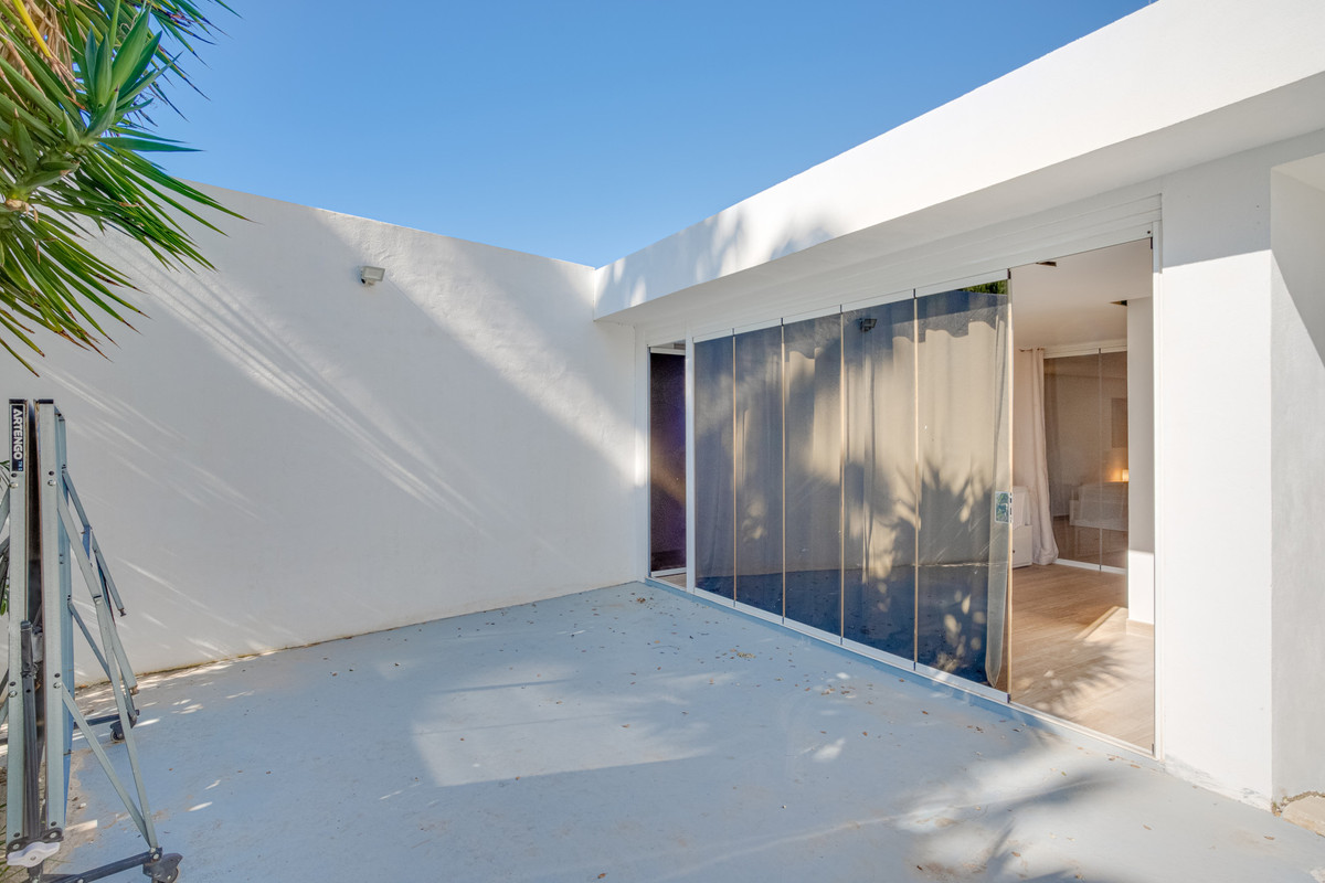 Huis te koop in Elviria | 8 slaapkamers H4964467