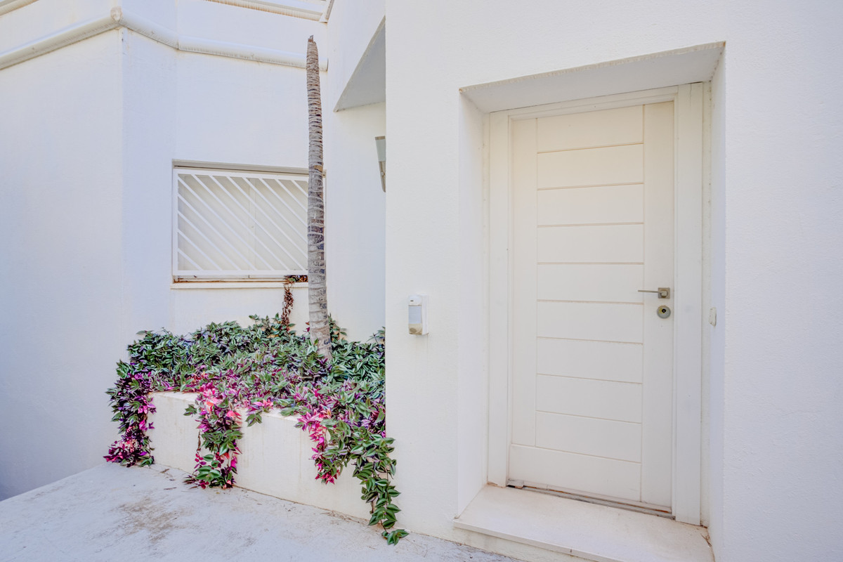 Huis te koop in Elviria | 8 slaapkamers H4964467