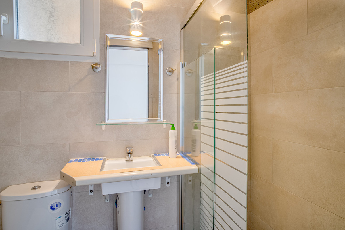 Huis te koop in Elviria | 8 slaapkamers H4964467