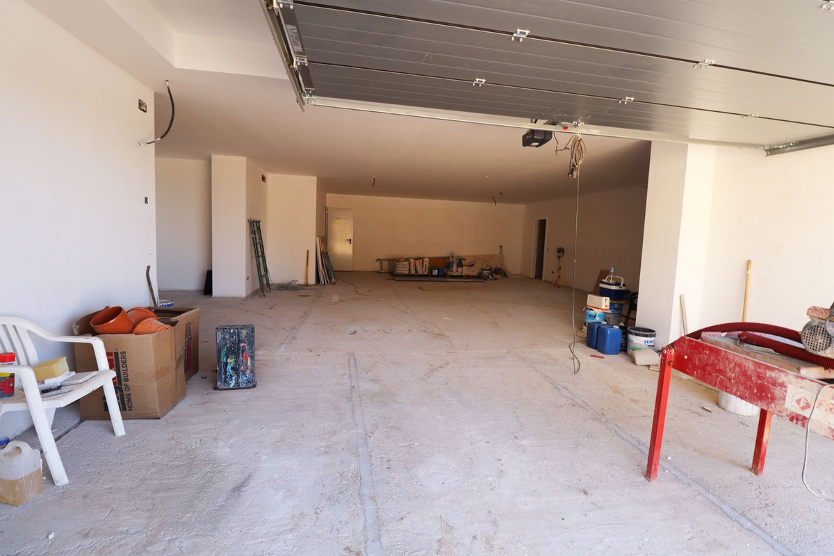 Huis te koop in Elviria | 4 slaapkamers H4976098