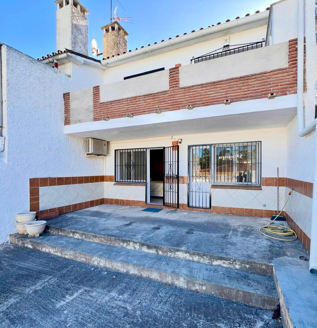 Geschakelde Woning in Elviria-25