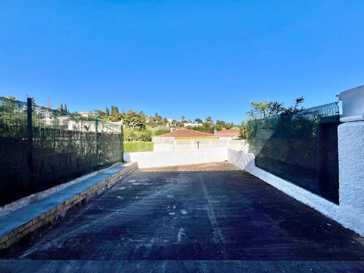 Geschakelde Woning in Elviria-26