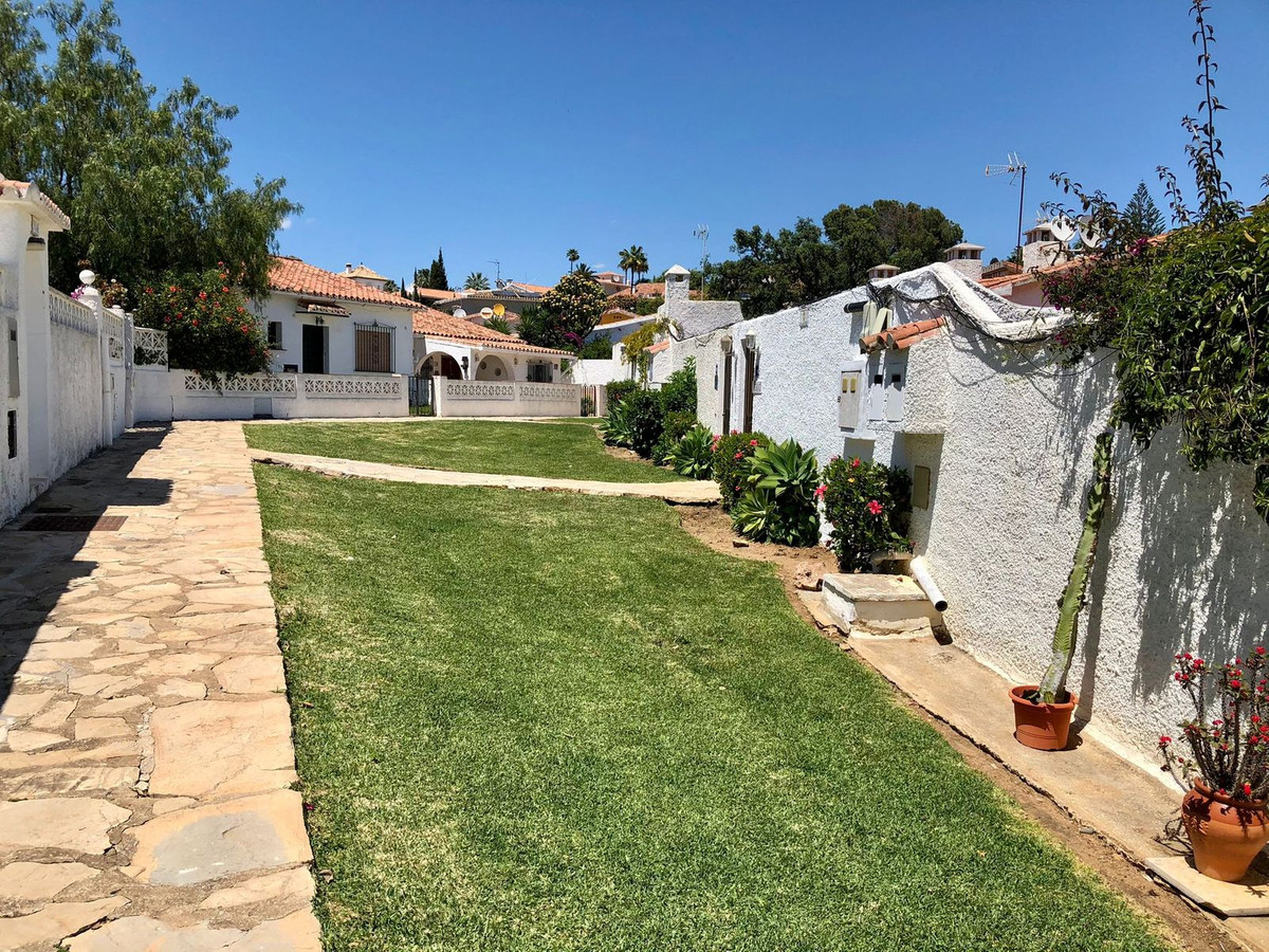 Geschakelde Woning in Elviria-3