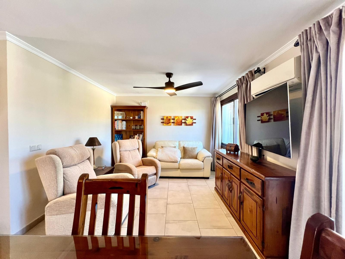 Geschakelde Woning in Elviria-8